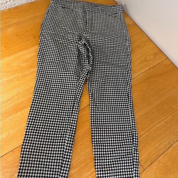 Old Navy Women's Black & White Plaid Ankle Pants Casual Size 10 High Waist - Picture 4 of 10